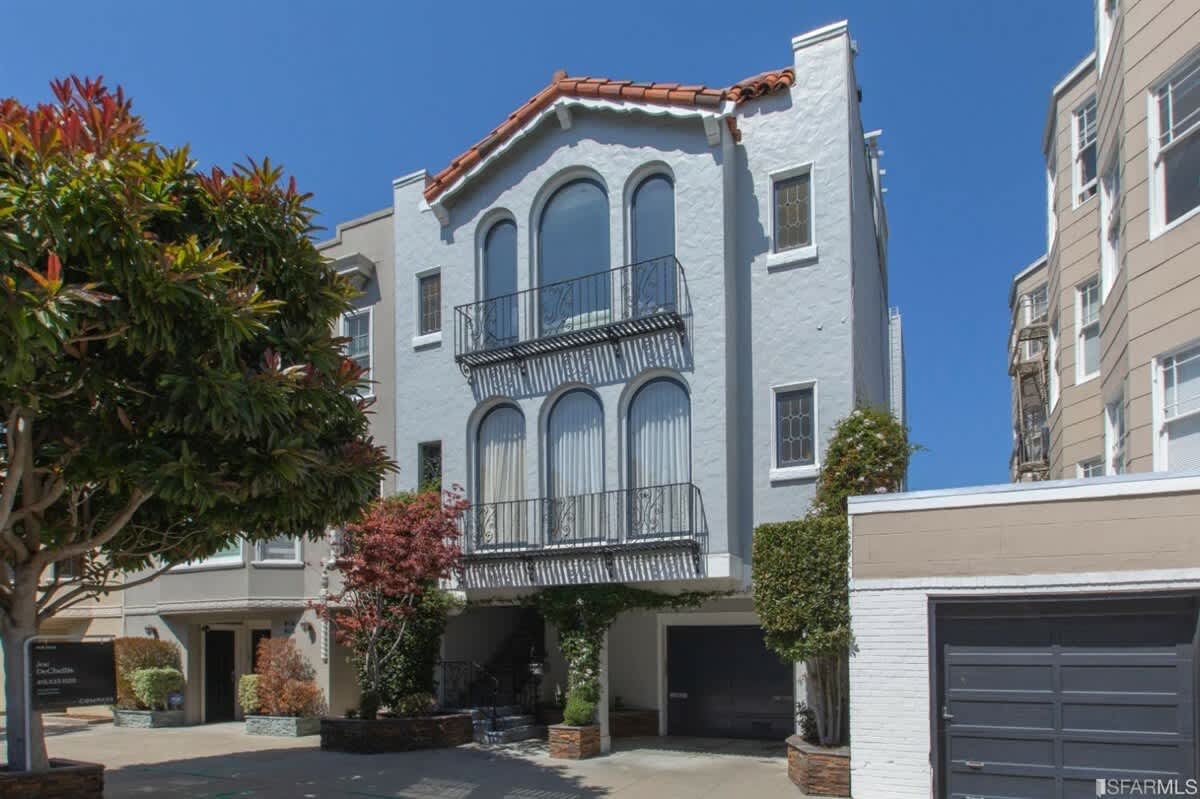 2324 Francisco Street