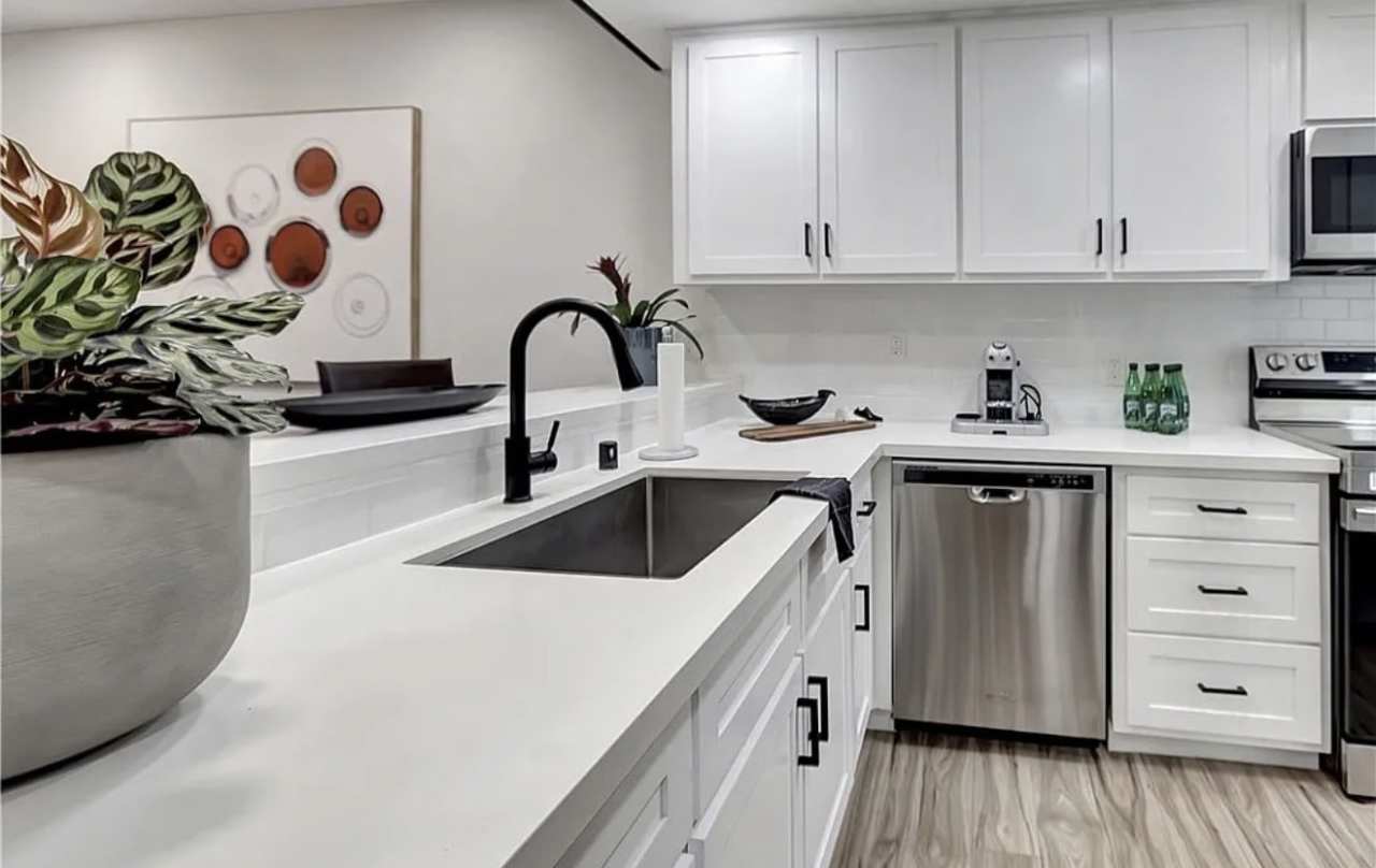 6331 Marina Pacifica Dr N