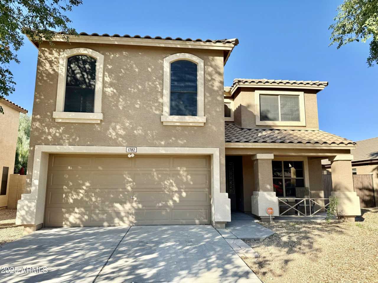 1782 E OAKLAND Street