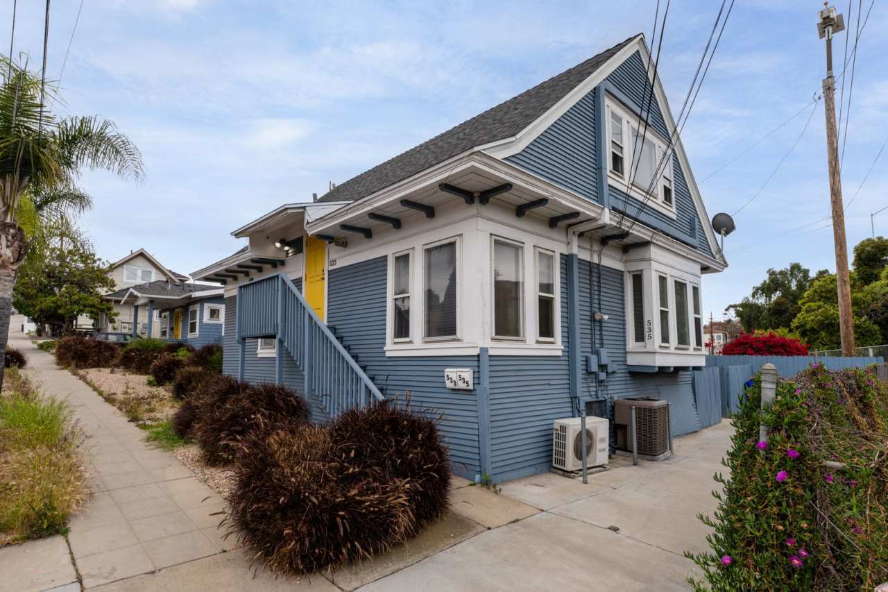 531-535 W Juniper Street