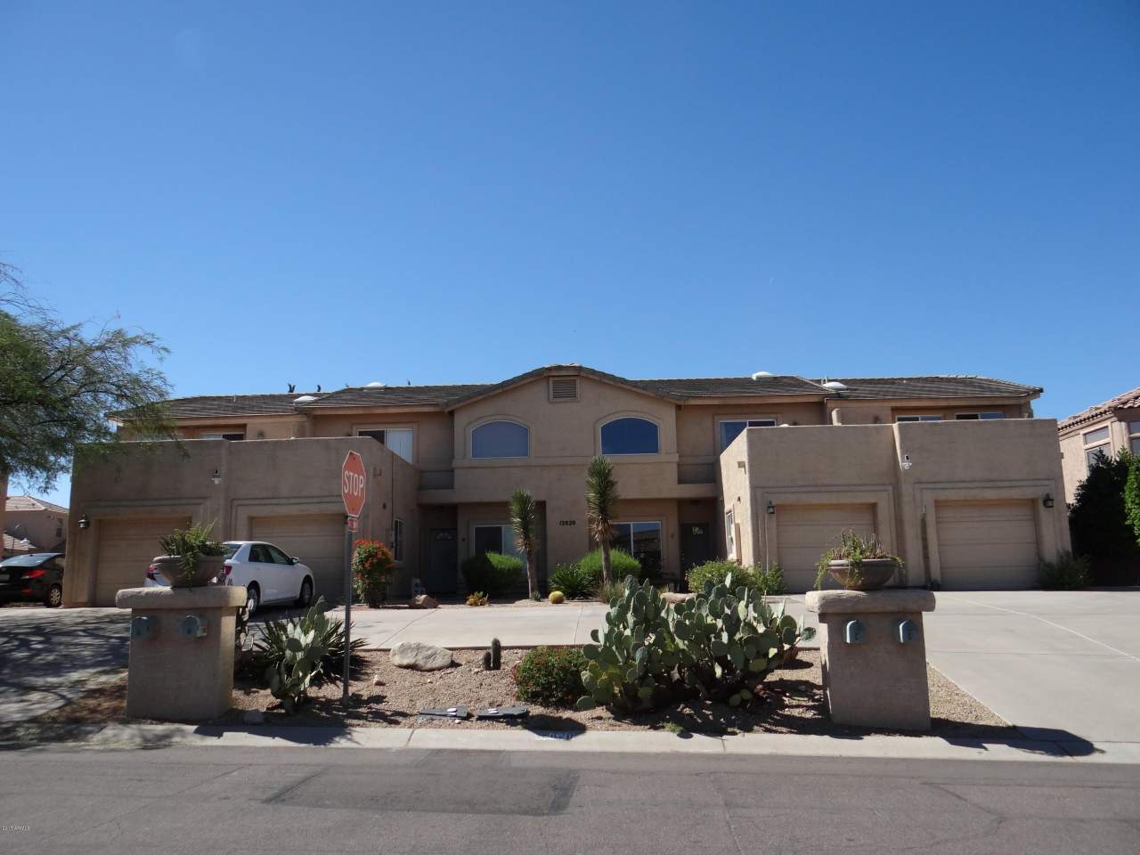 12820 N MOUNTAINSIDE Drive