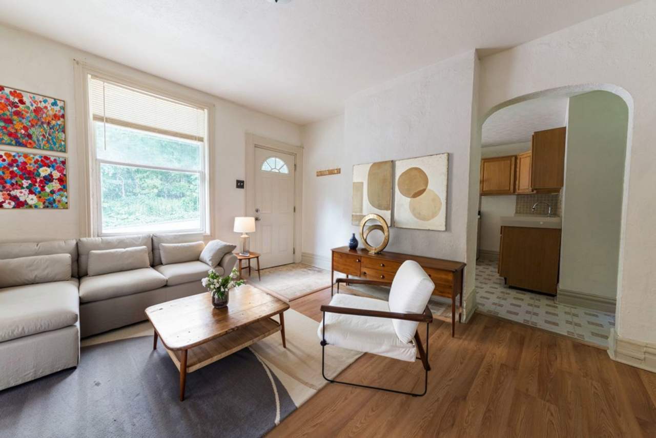 AVAILABLE JUNE 2026 - Great Location with Off-Street Parking Spot !