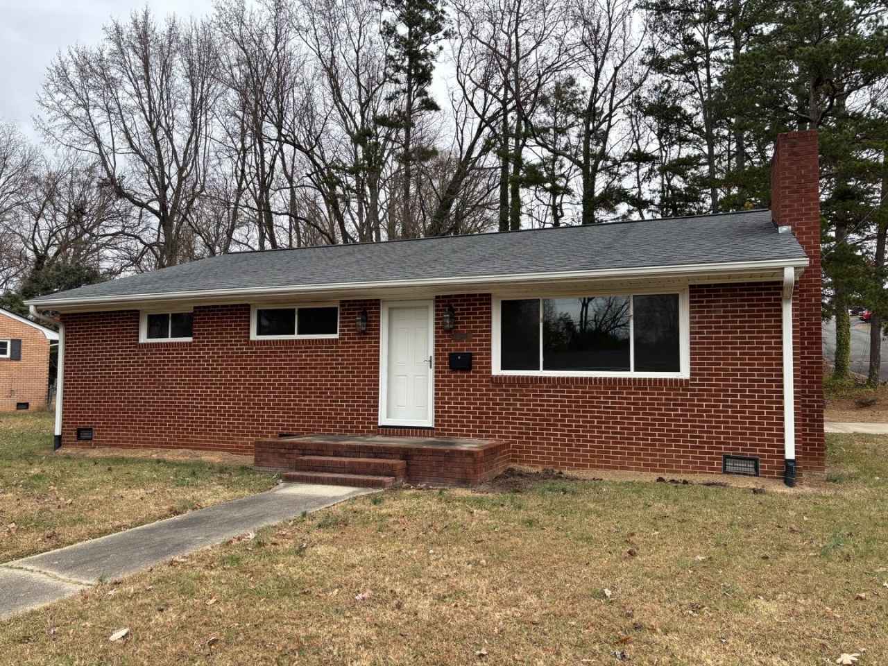 4 bed, 2 bath brick home located in Asheboro