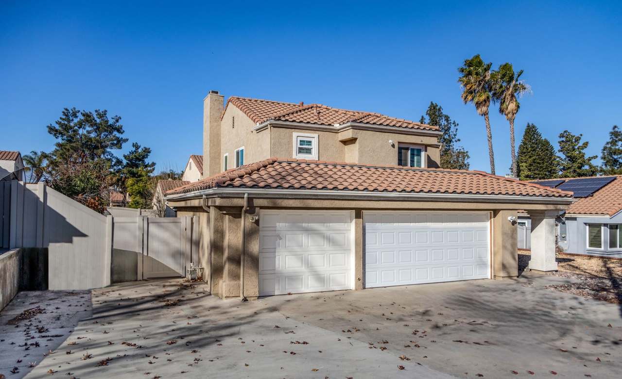 Beautiful Updated Home Close to Park