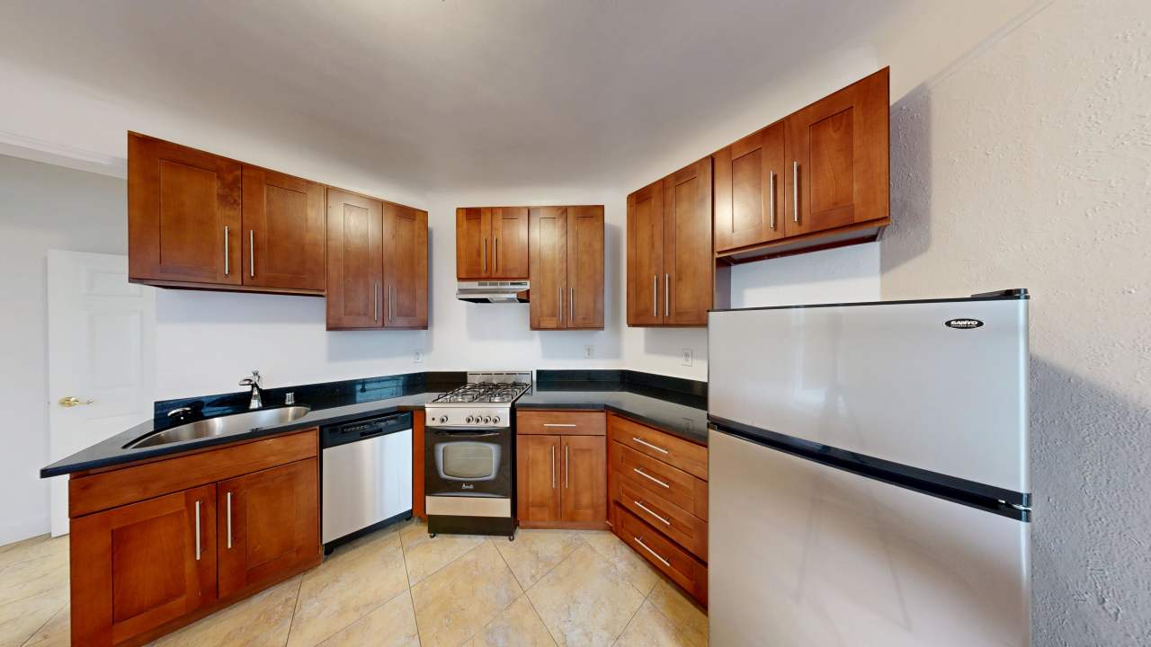 1301 Leavenworth