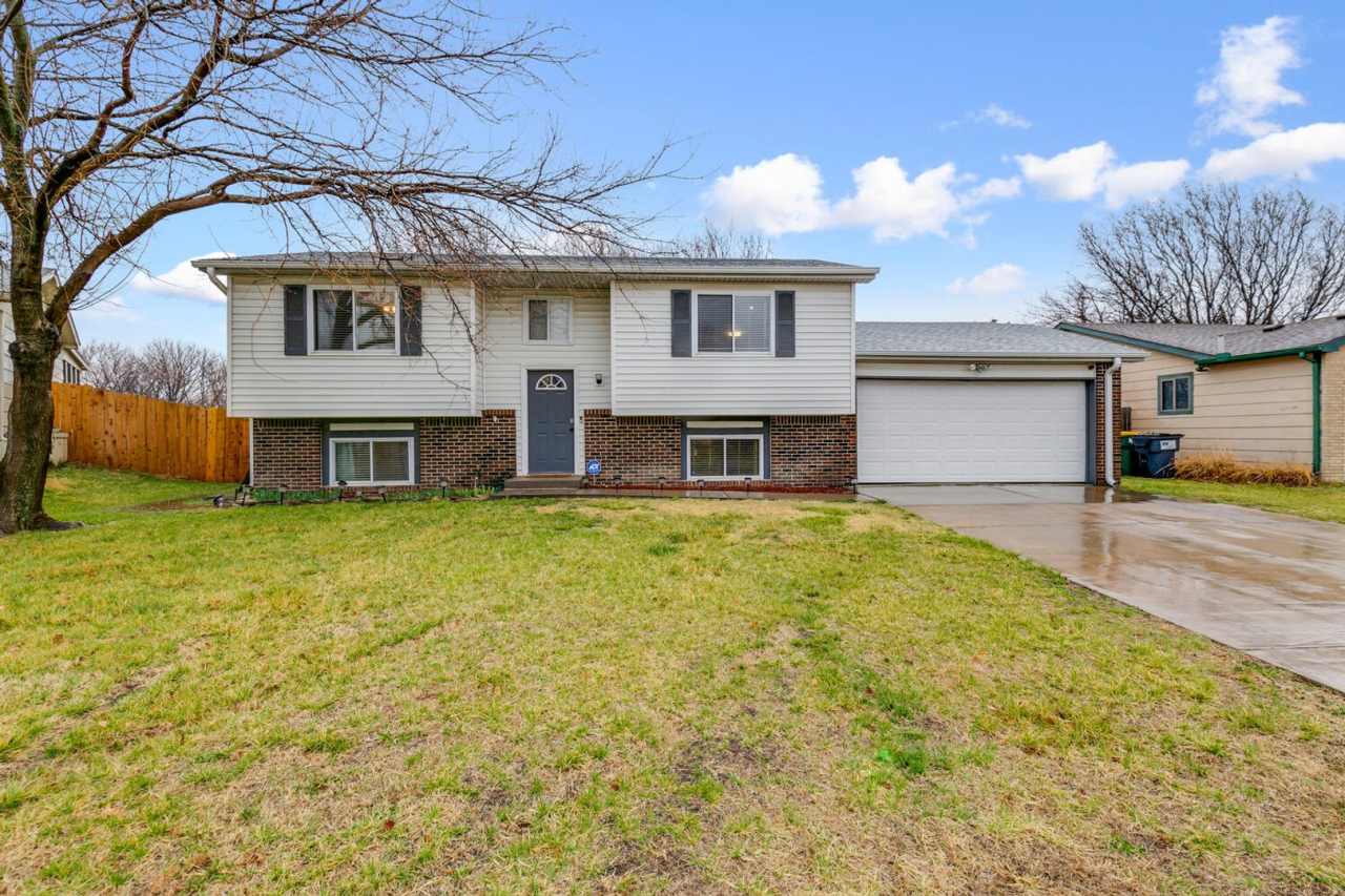 Nicely updated single family home in Northeast wichita