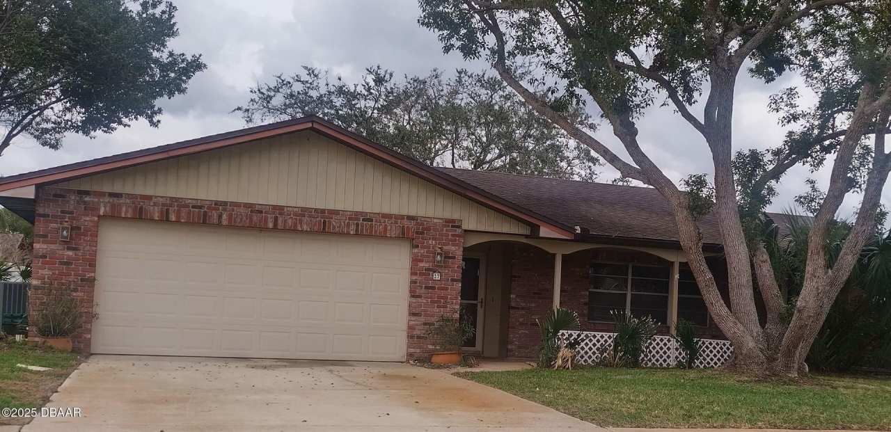 3 bedroom, 2 bathroom house in Port Orange