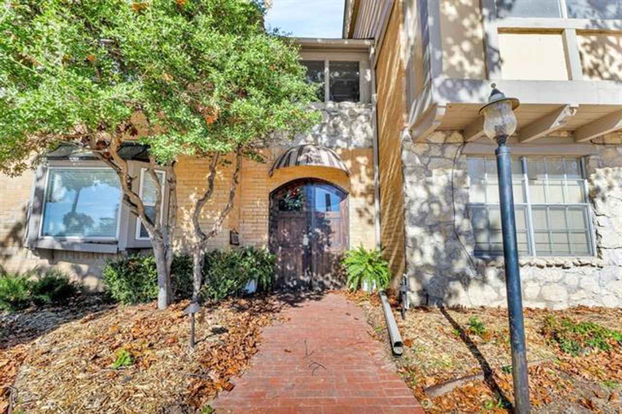 ALL BILLS PAID (Includes wifi). Charming 2 bedroom 2 bath furnished condo in desirable Brookside.