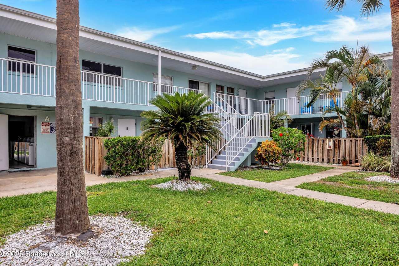 7605 Ridgewood Avenue unit: 9