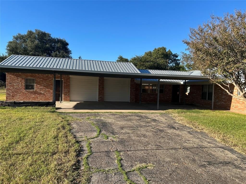 223 County Road 3630