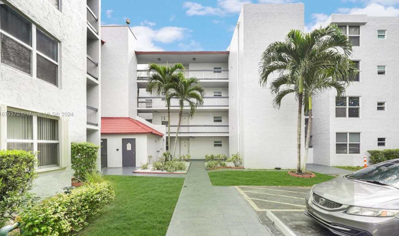 9461 Evergreen Place - 305