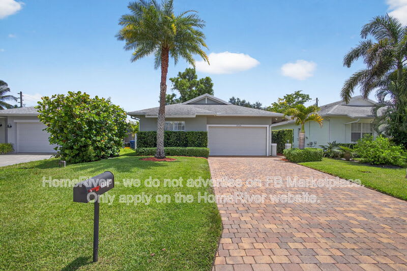 17734 Evangeline Ave