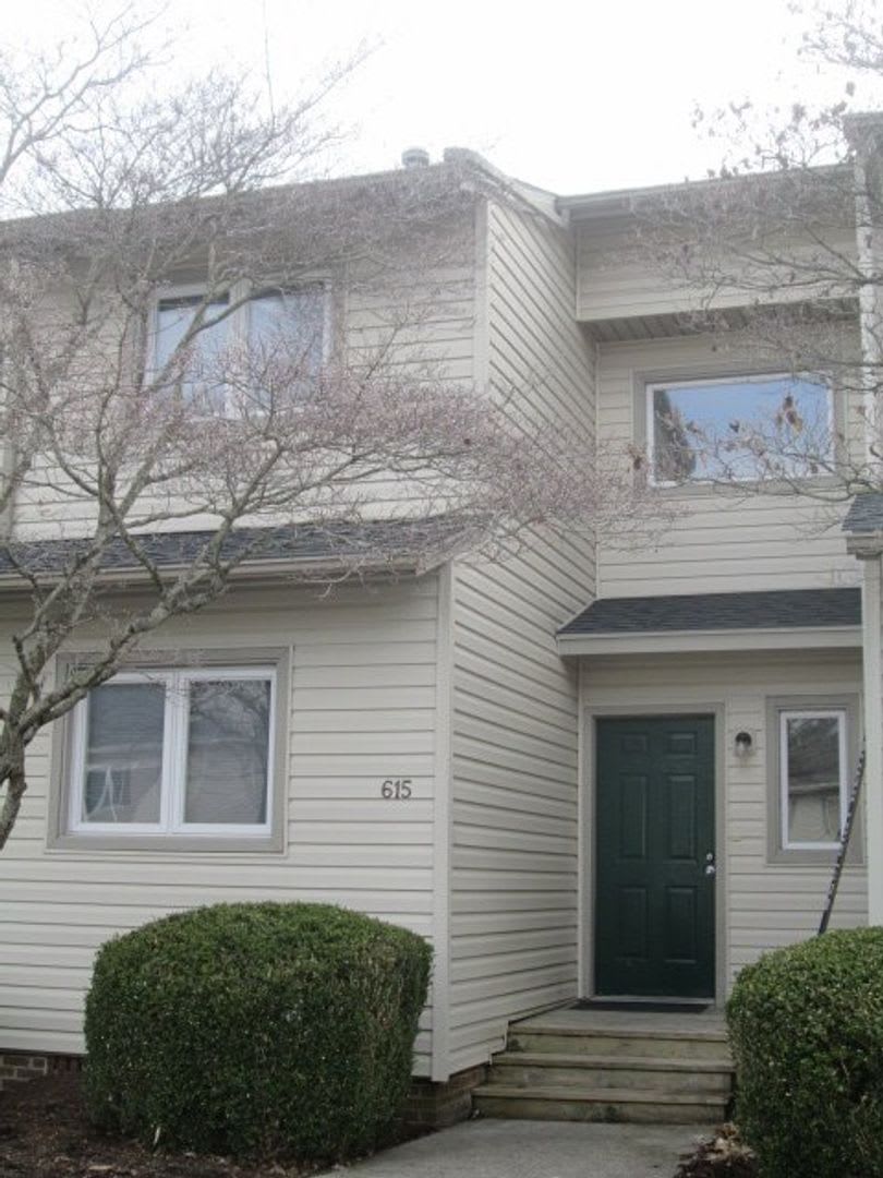 4 Bedroom 2.5 Bath Townhouse