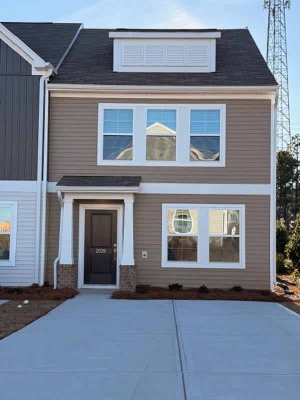 2026 Skyline Road - 1