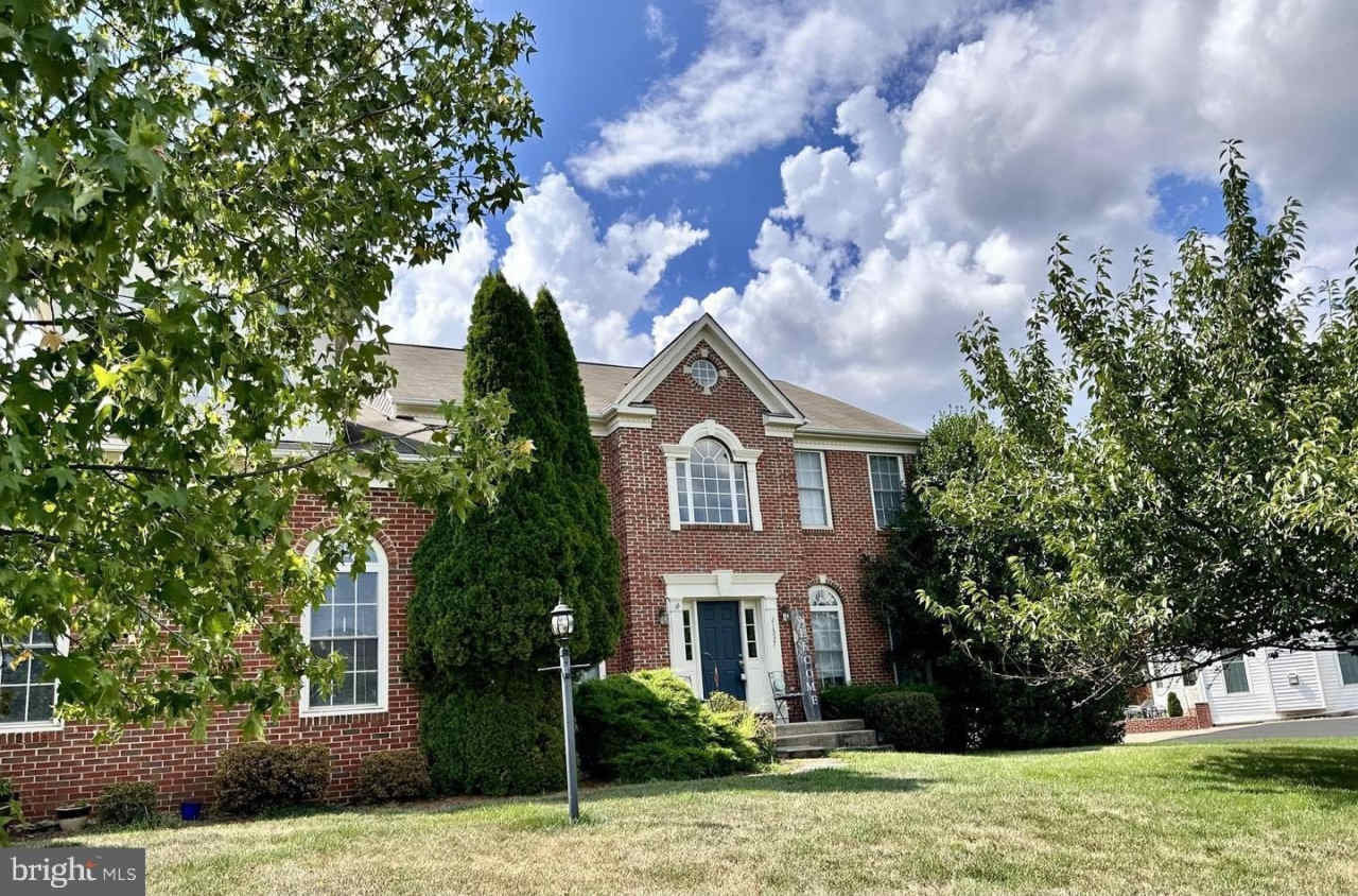 21337 CAMERON HUNT Place