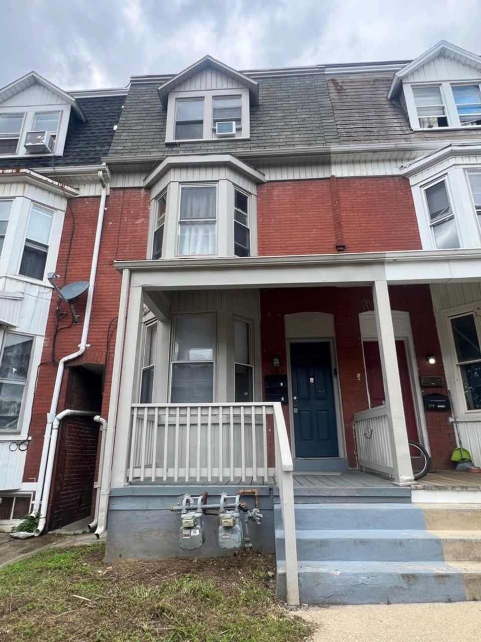281 West Cottage Place