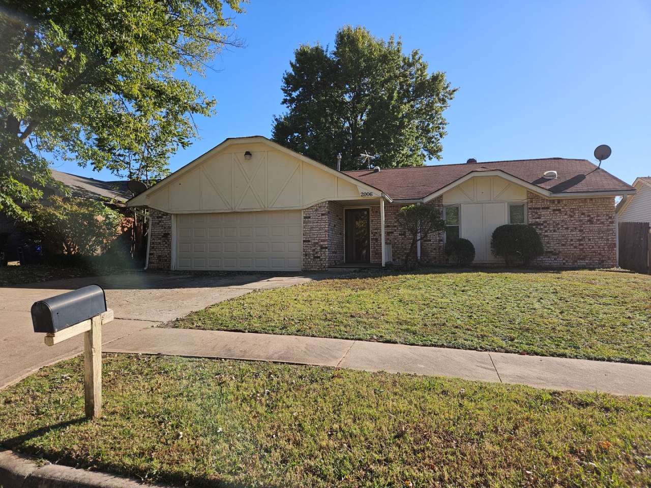 (3) Bed/(2) Bath Avail NOW! Oakhurst Addition!