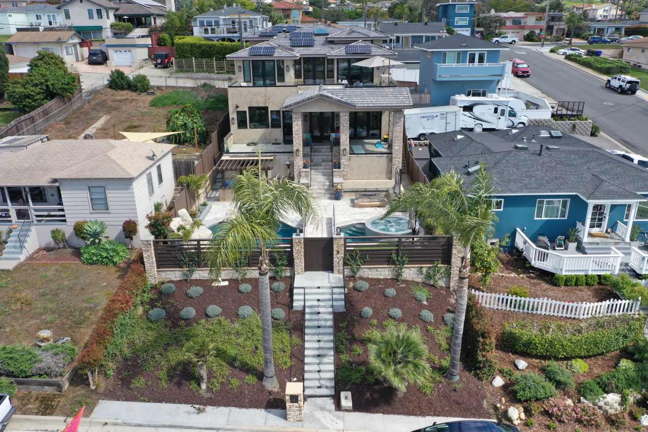 2507 Frankfort Street