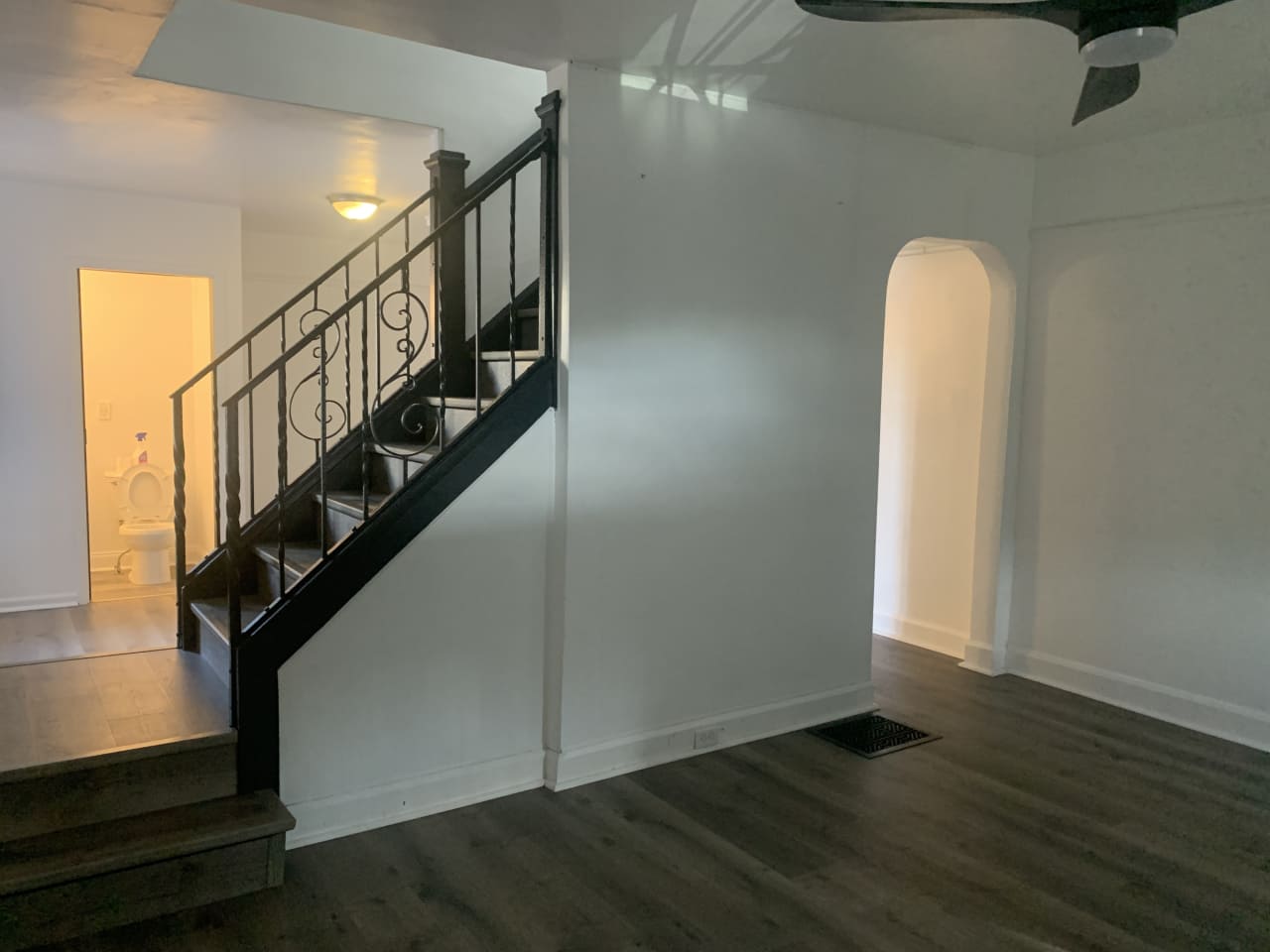 525 Sunnyside Avenue