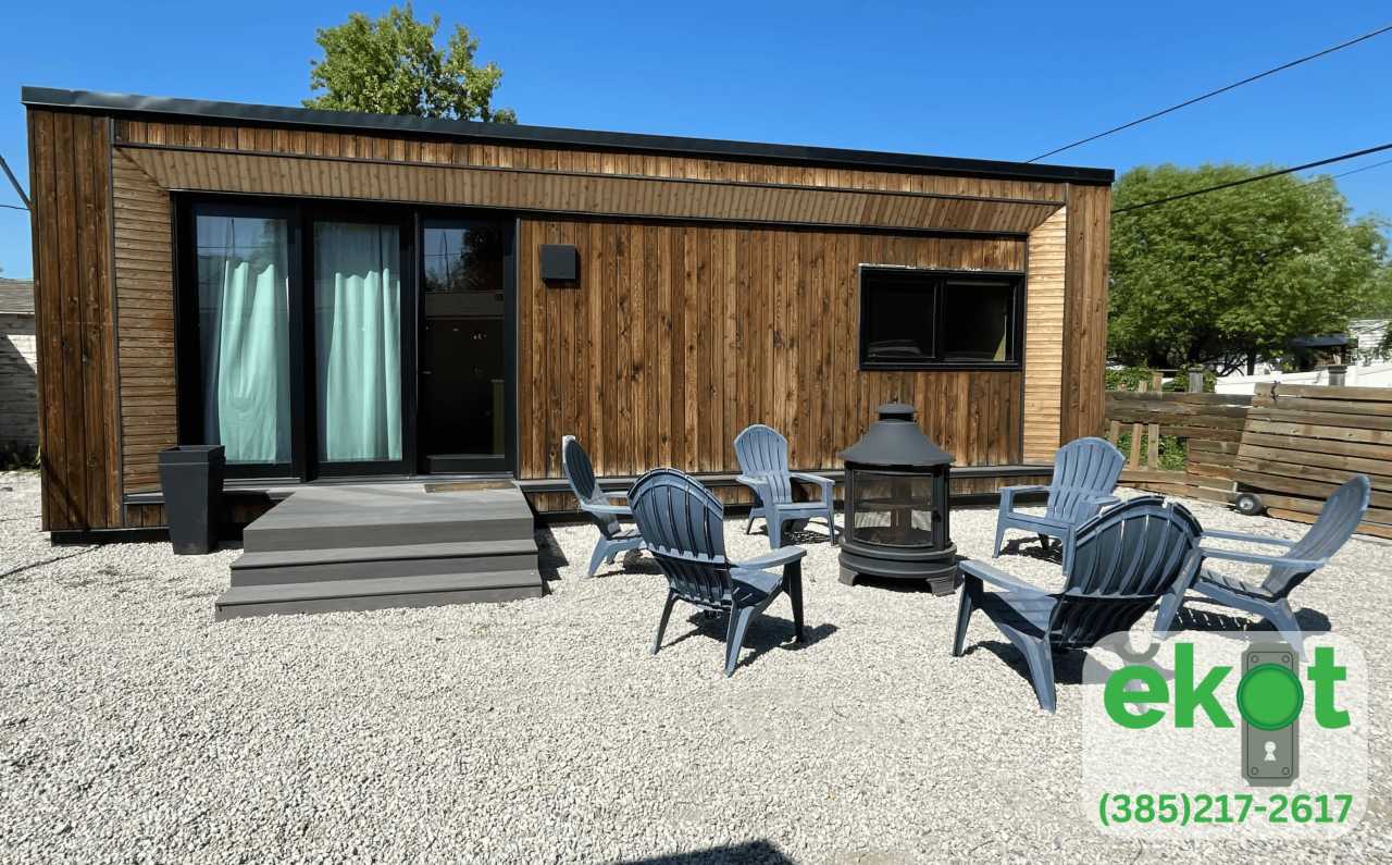 613 S. Emery St - MODAL