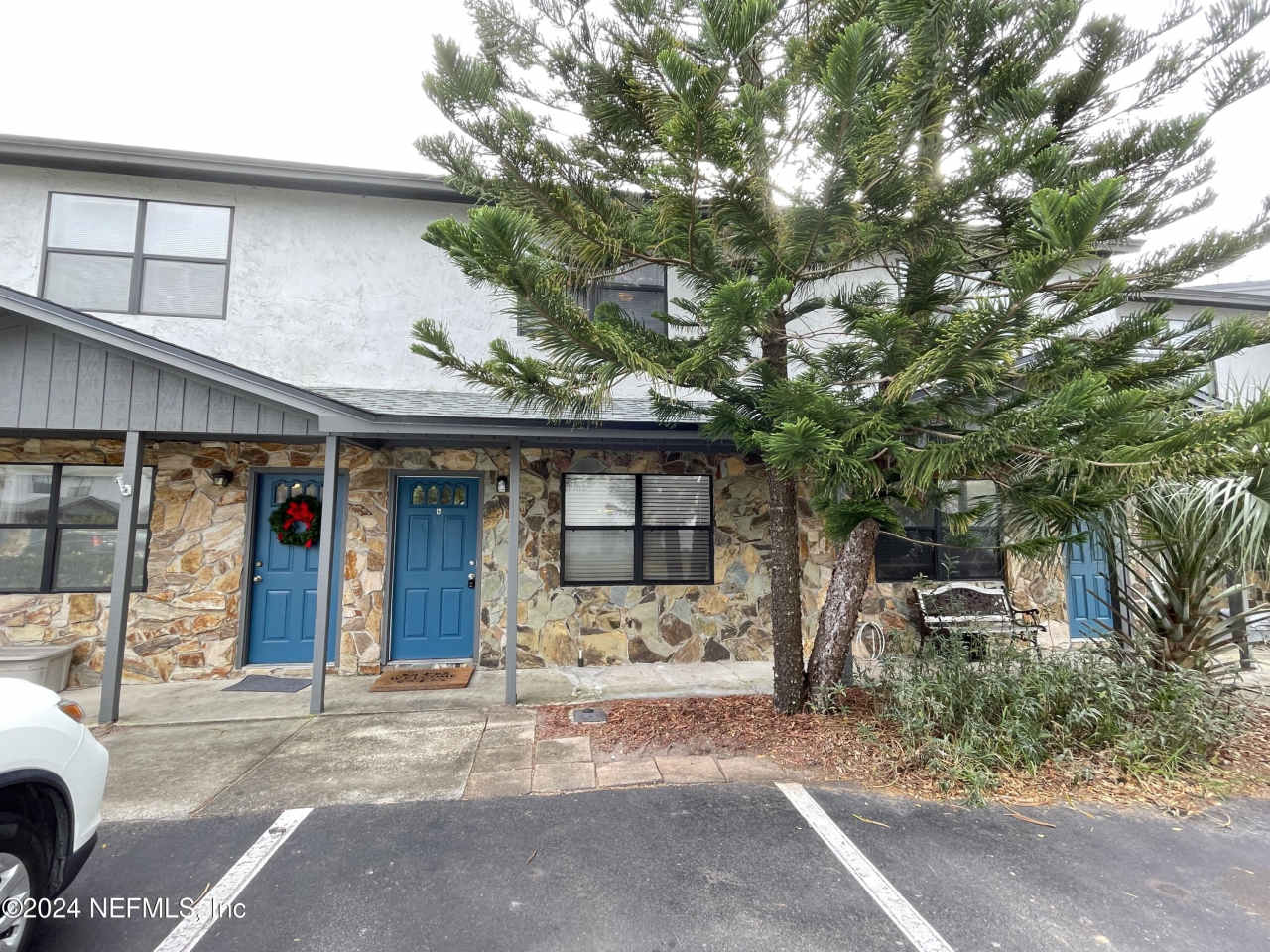 11 PONTE VEDRA Court unit: B