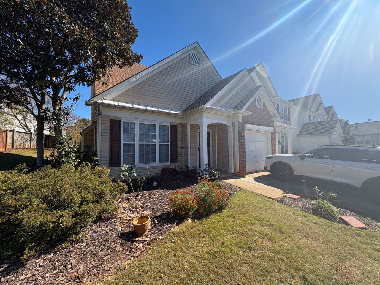 3/2.5 Townhome Available Now!