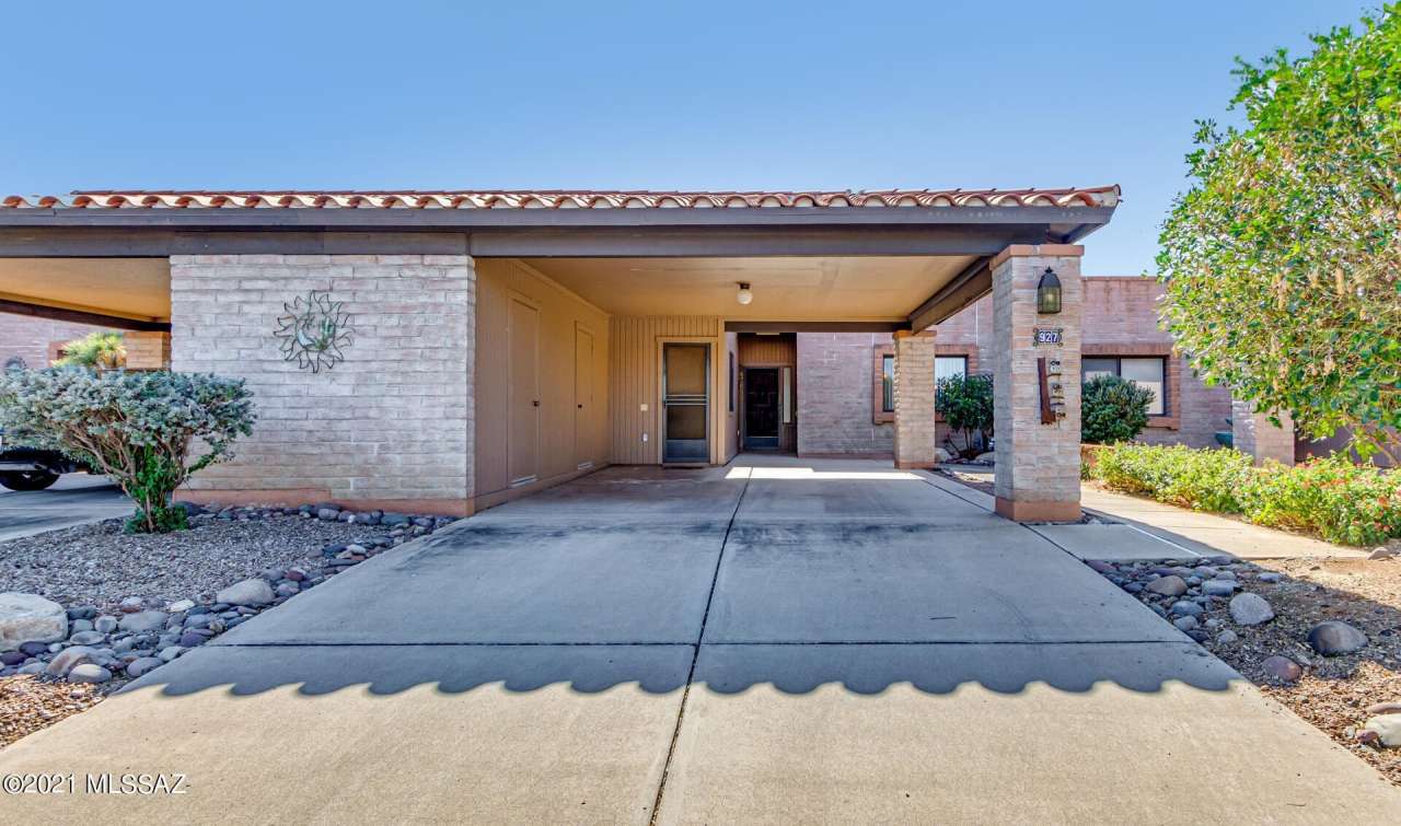 927 W Calle Del Vencejo