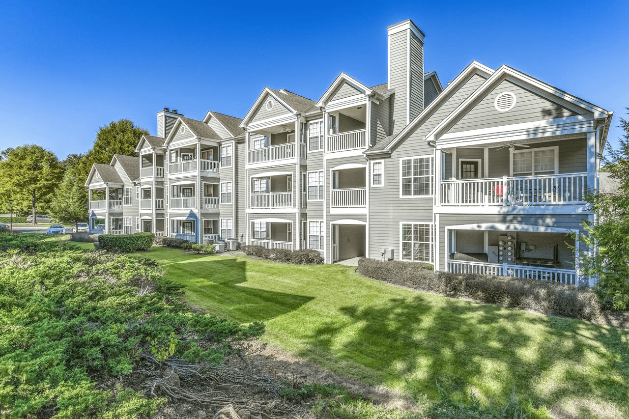 Affordable Housing - Elan at Mallard Creek Apartment Homes