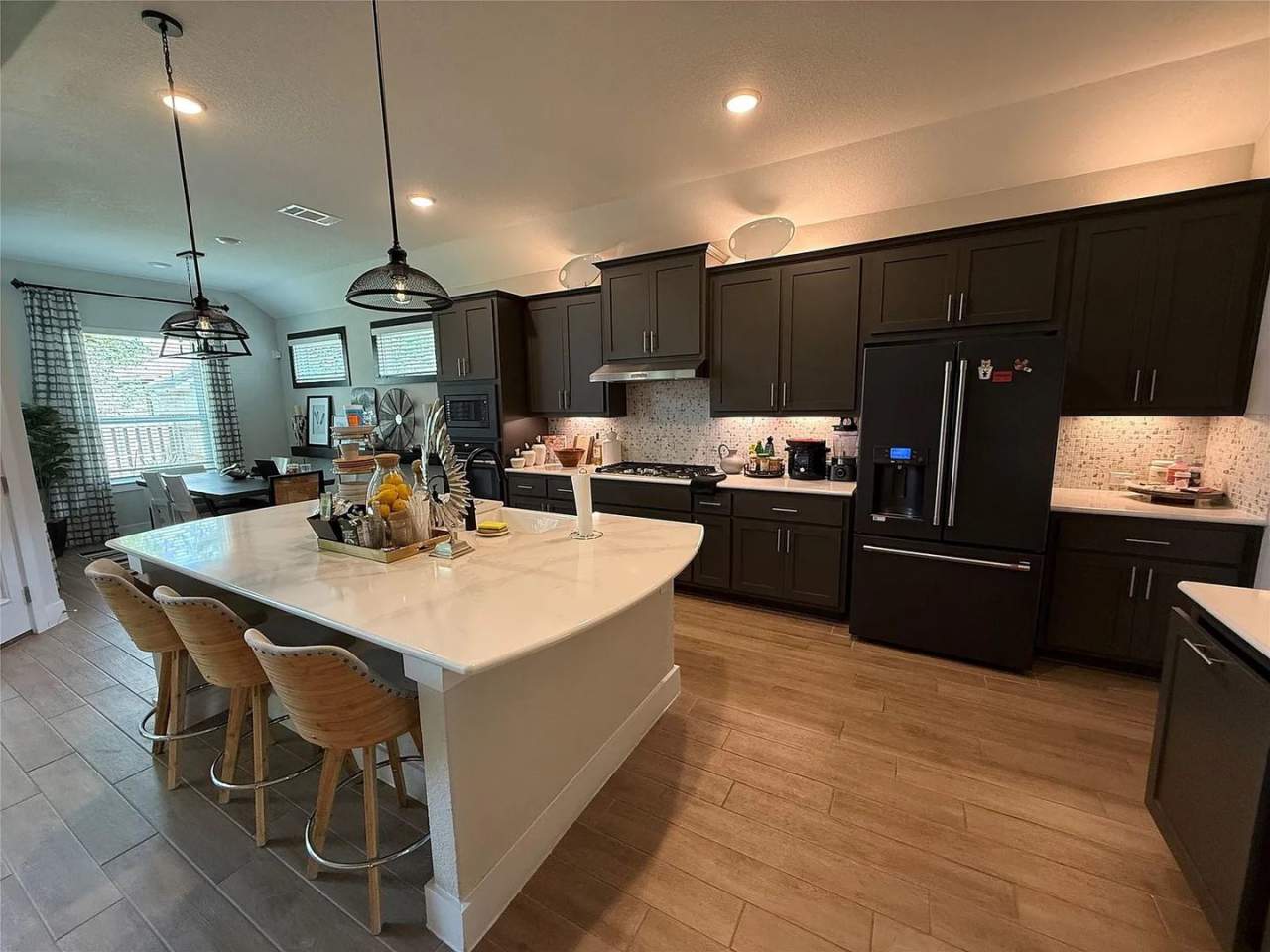 Room in 4 Bedroom Home at Craven Hill Ln