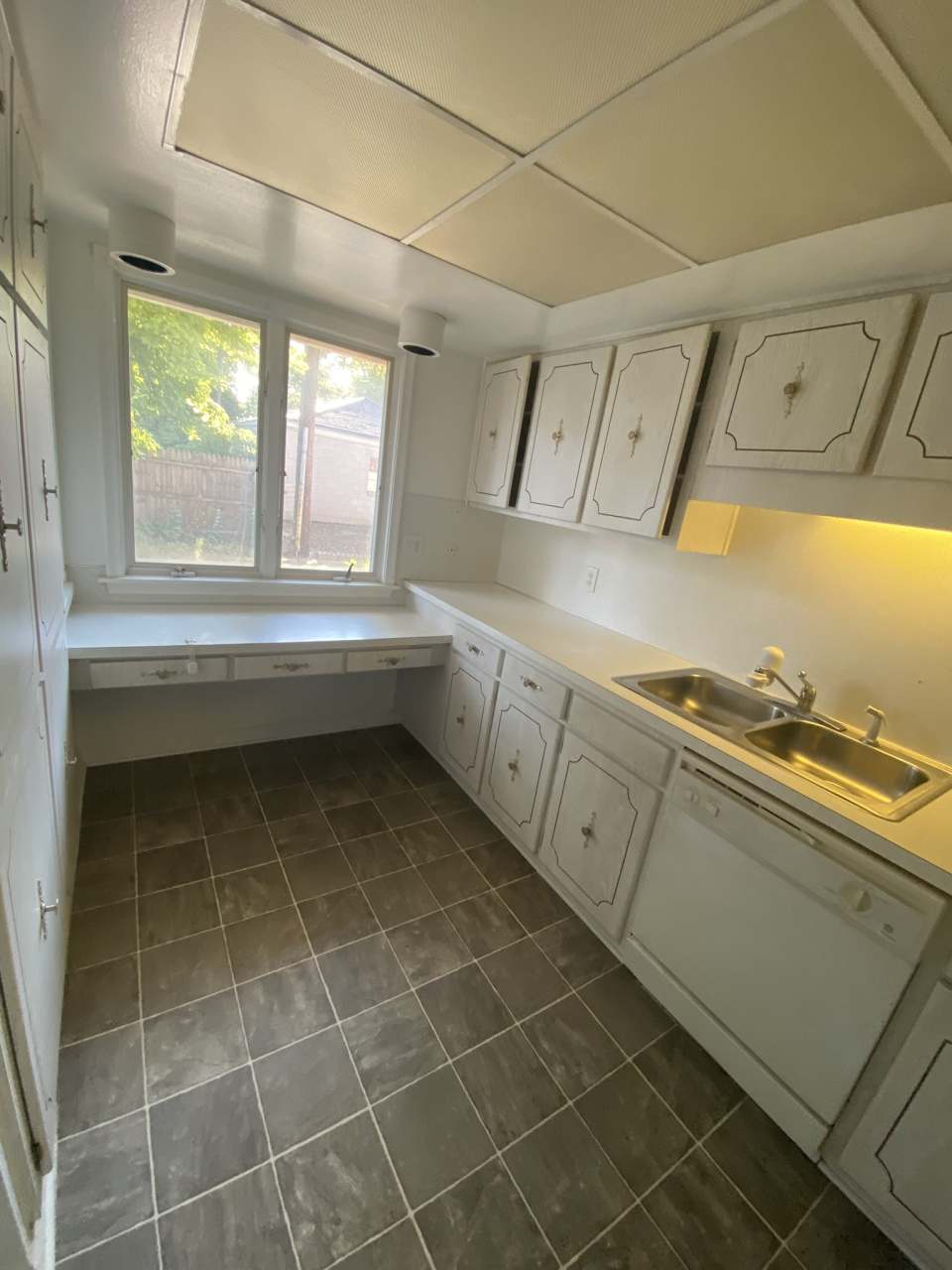 4455 West Sylvania Avenue