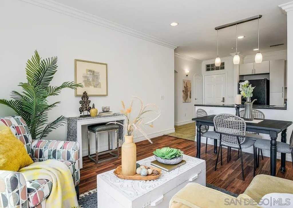 525 11th Ave unit: 1405