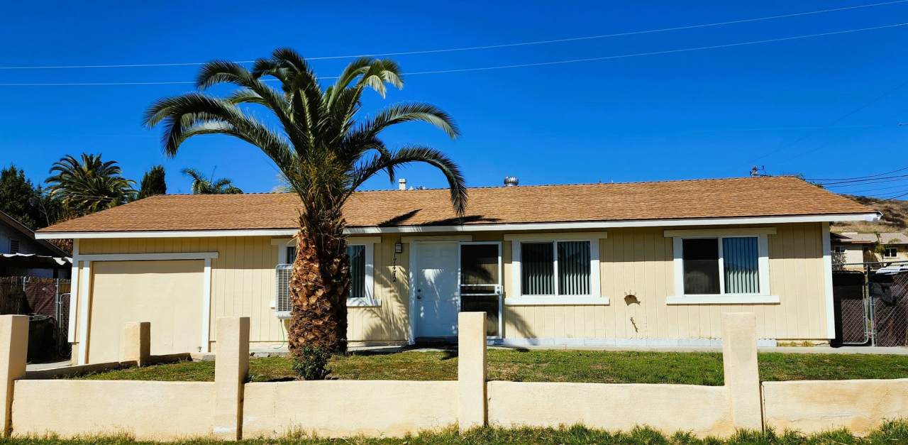 Rural Single Story 3BD, 2BA Lake Elsinore Home