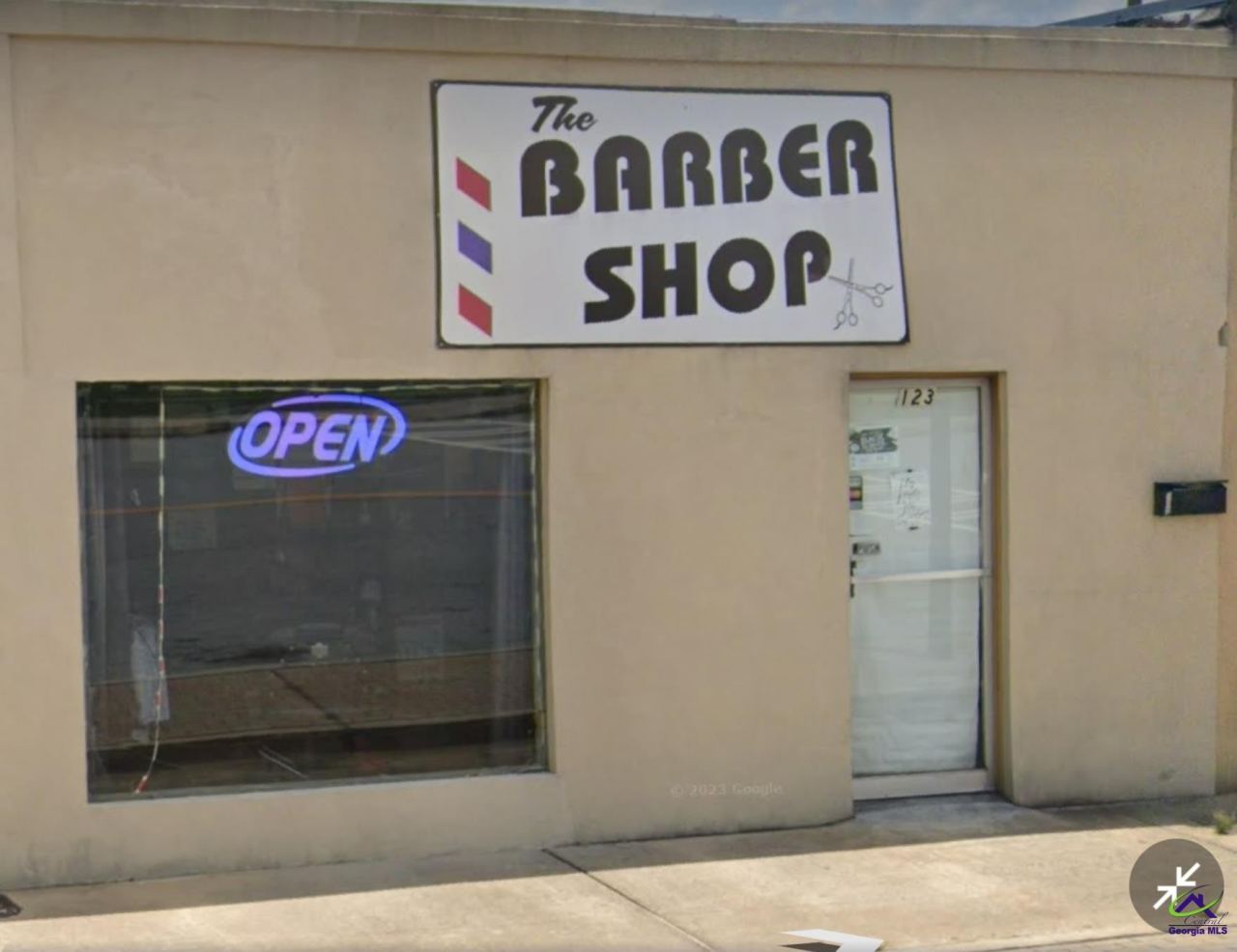 123 S Commercial Circle