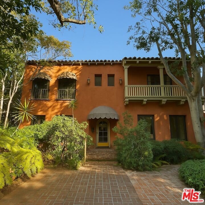 840 Huntley Dr unit: 2