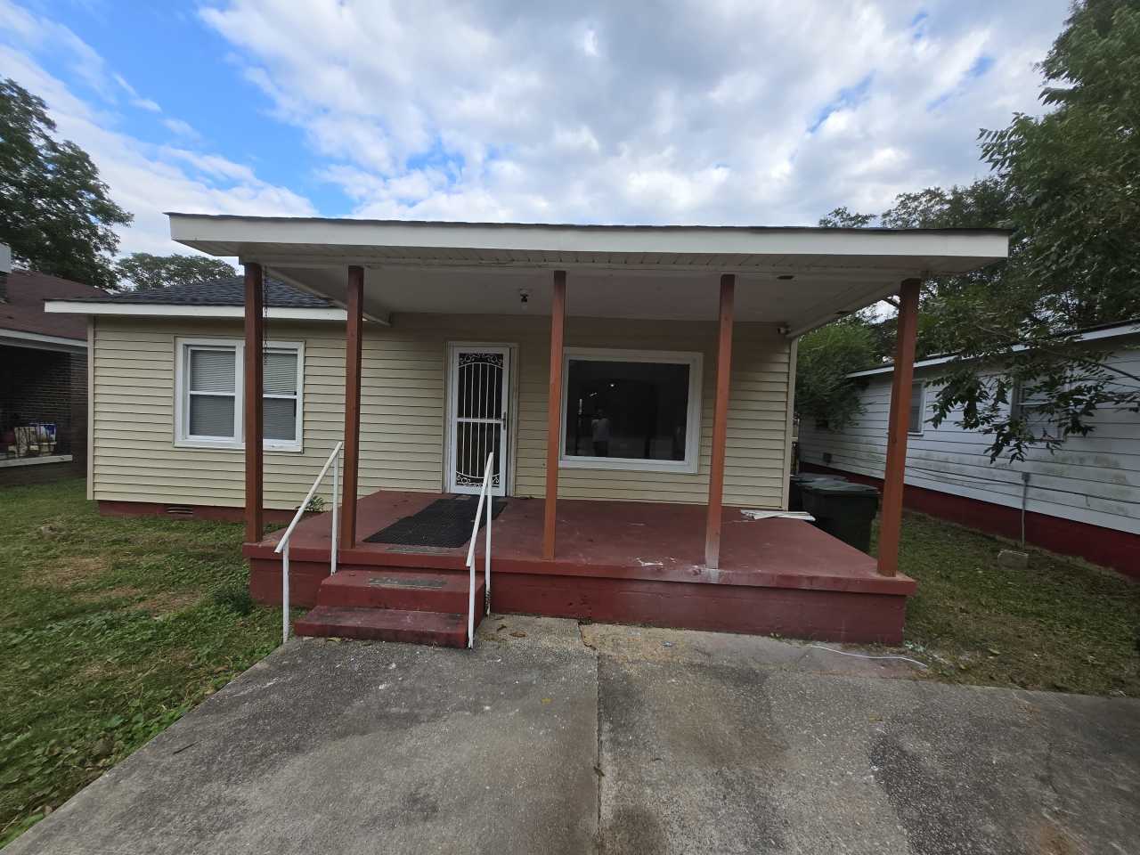 306 11th Avenue Northwest