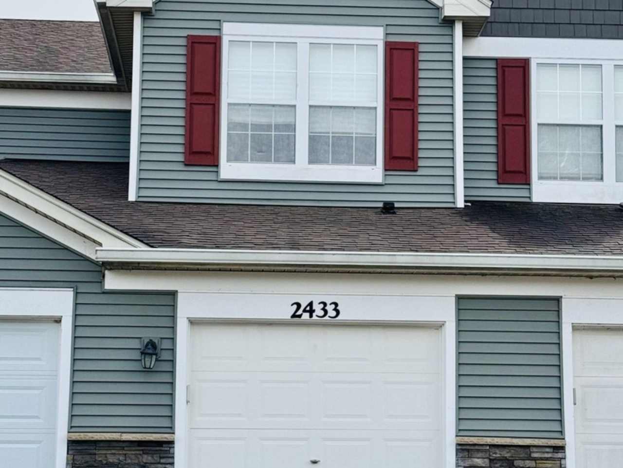 2433 Golf Ridge Circle