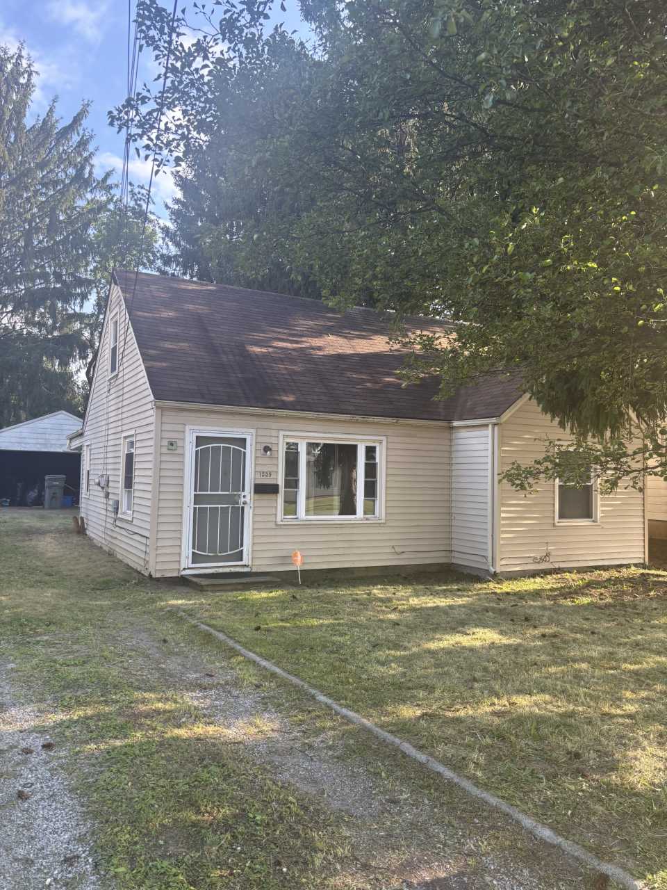 1539 Wakefield Avenue