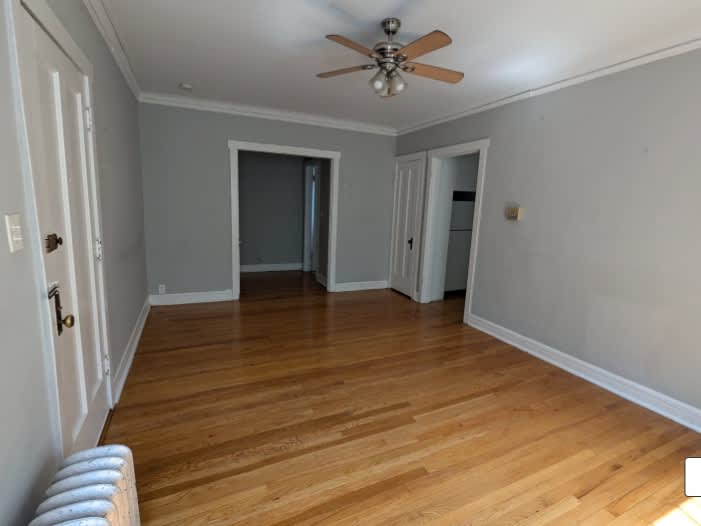 4406 North Rockwell Street