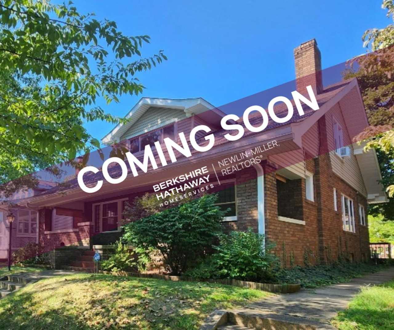 3 Bedroom with Large Master Suite Upstairs with Private Bath  Walk-In Closet