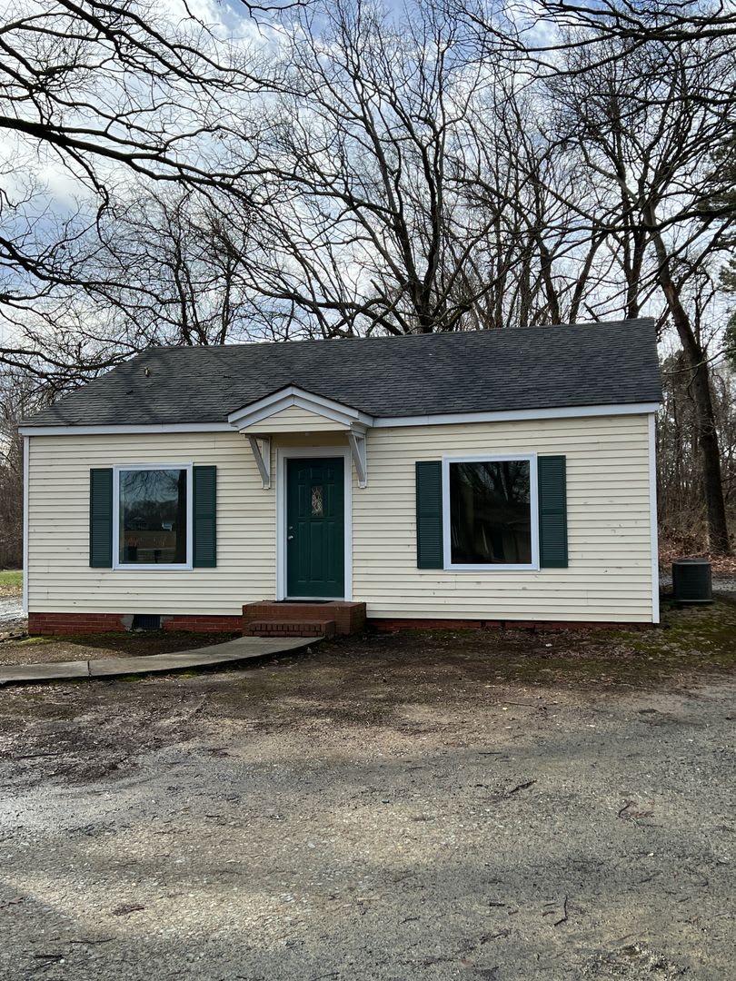 UPGRADED 2 Bedroom Home FOR RENT