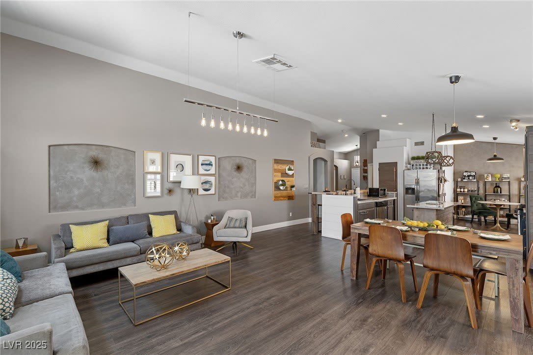 3185 Castle Canyon Avenue