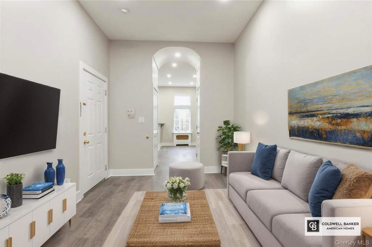 344 E 116th Street unit: 4