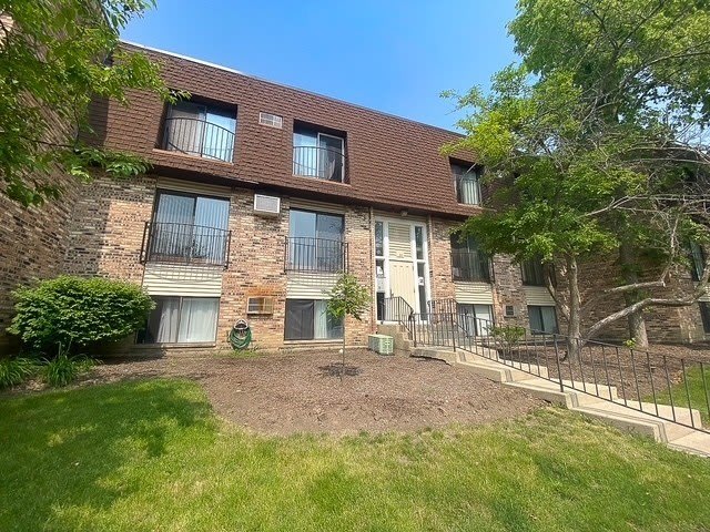 182 S Waters Edge Drive