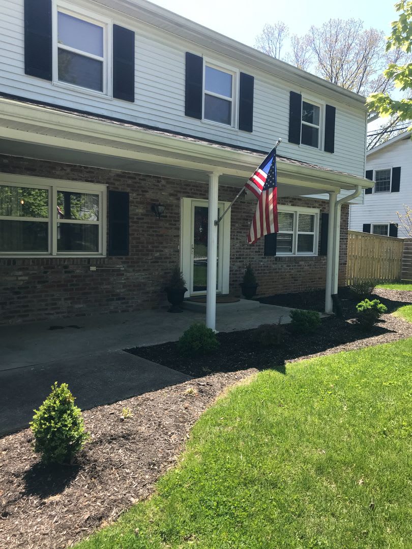 Well-Appointed East-Side Home with Exceptional Living Space in Sycamore Knolls