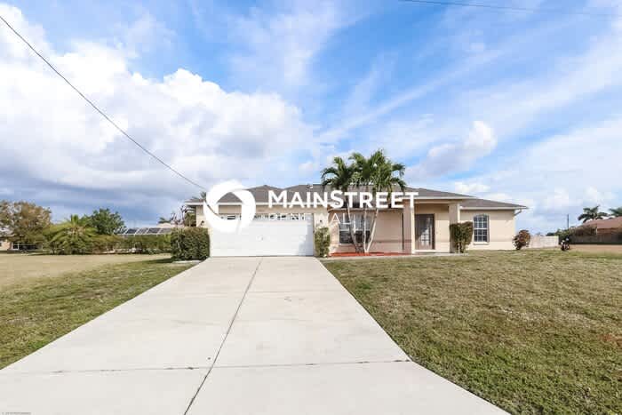 2211 Northeast 5th Avenue