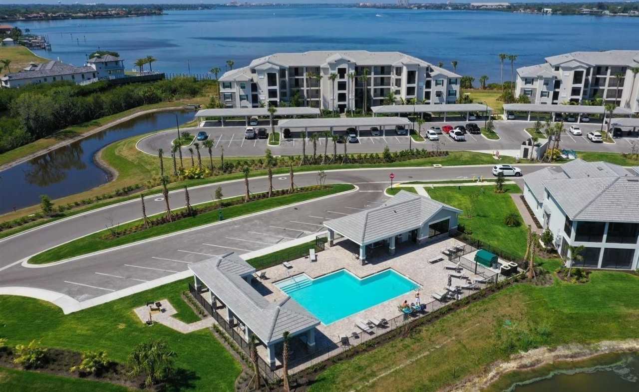 850 TIDEWATER SHORES LOOP