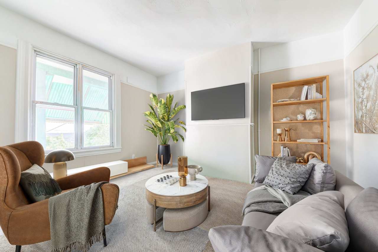 AVAILABLE NOW- Spacious 3 bedroom with central a/c!