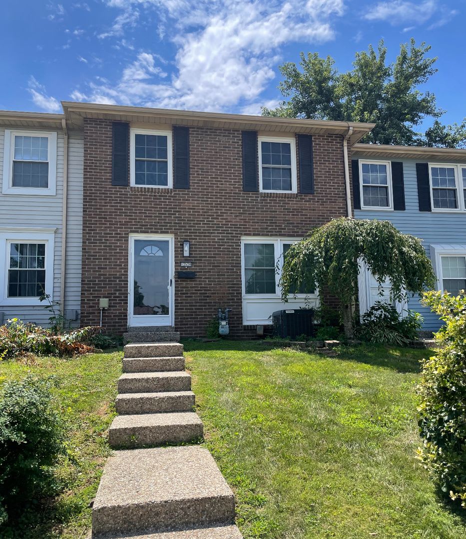3BR/2.5BA Townhome for Rent in Middletown - Recently Renovated!