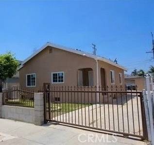 9519 Parmelee Avenue