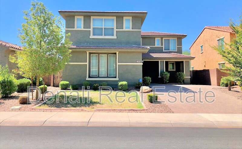 2397 E. Hazeltine Way